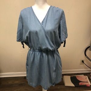 Gap Faux Wrap Chambray Cotton dress with pockets